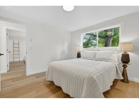 288 Suburban Avenue Eugene OR 97404