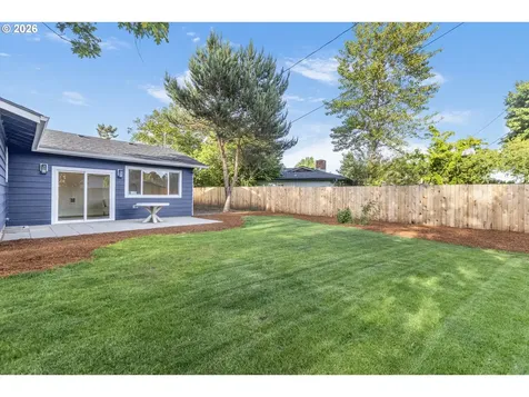 288 Suburban Avenue Eugene OR 97404