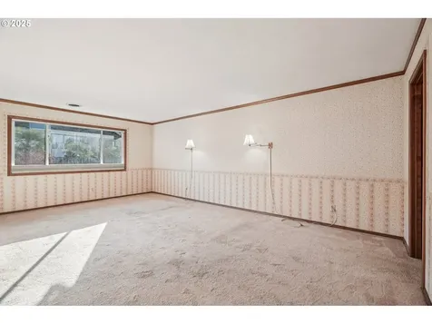 126 SW 5th Street Gresham OR 97080