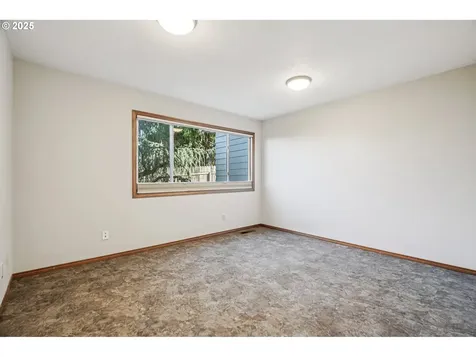 126 SW 5th Street Gresham OR 97080