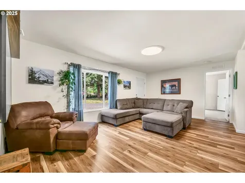 130 Gates Hill Road Gates OR 97346