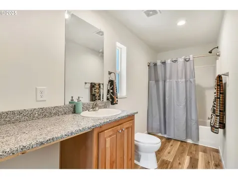 130 Gates Hill Road Gates OR 97346