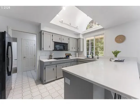 3127 Orchard Heights Road NW Salem OR 97304