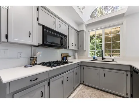 3127 Orchard Heights Road NW Salem OR 97304