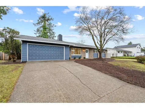 8715 NE 57th Street Vancouver WA 98662