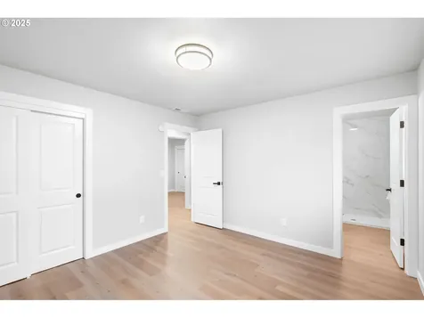 8715 NE 57th Street Vancouver WA 98662
