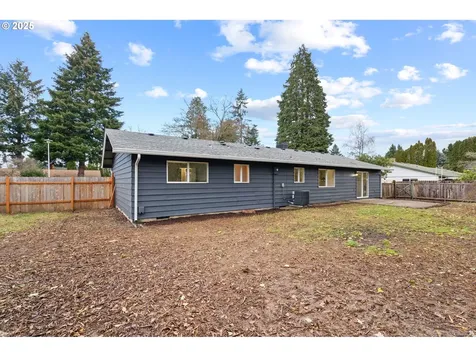 8715 NE 57th Street Vancouver WA 98662