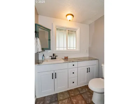 5148 Gatewood Drive Klamath Falls OR 97603