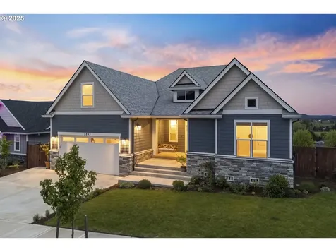 2842 NW Mount Ashland Lane Mcminnville OR 97128