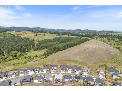 2842 NW Mount Ashland Lane Mcminnville OR 97128