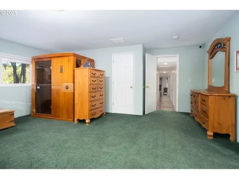 15928 N Umpqua Highway Roseburg OR 97470