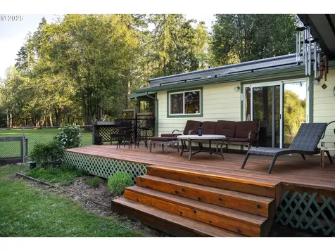 15928 N Umpqua Highway Roseburg OR 97470