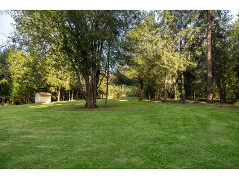 15928 N Umpqua Highway Roseburg OR 97470
