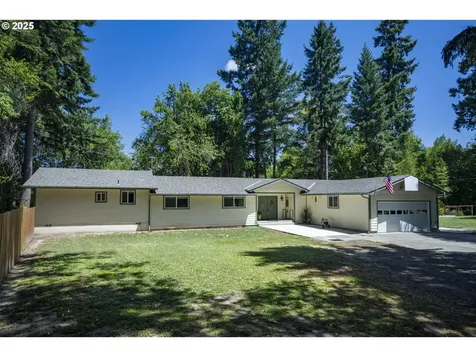 15928 N Umpqua Highway Roseburg OR 97470