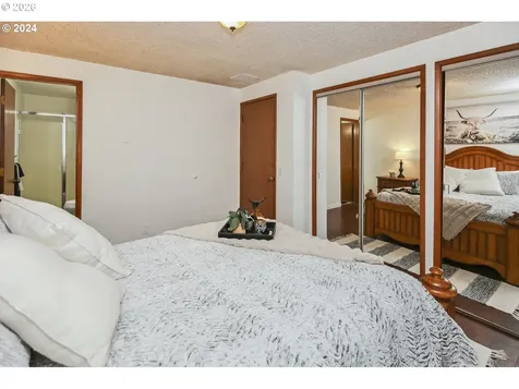 2420 Willona Drive Eugene OR 97408
