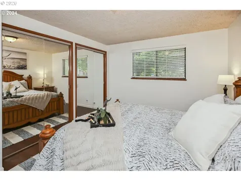 2420 Willona Drive Eugene OR 97408