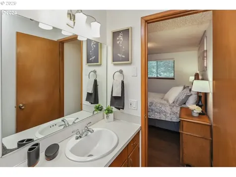 2420 Willona Drive Eugene OR 97408