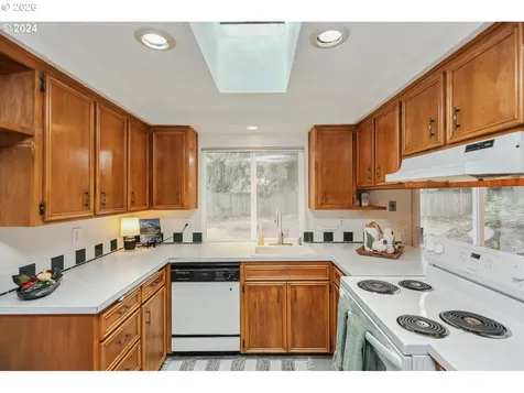 2420 Willona Drive Eugene OR 97408