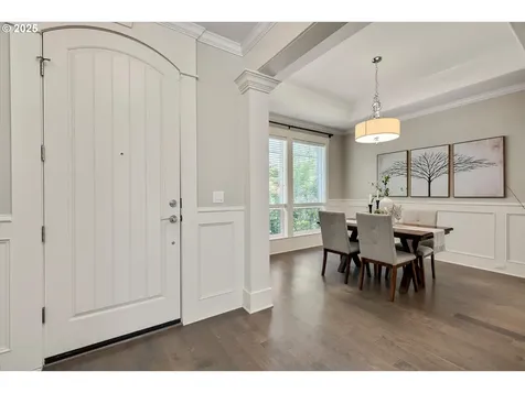 4537 SW 60th Place Portland OR 97221