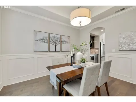 4537 SW 60th Place Portland OR 97221