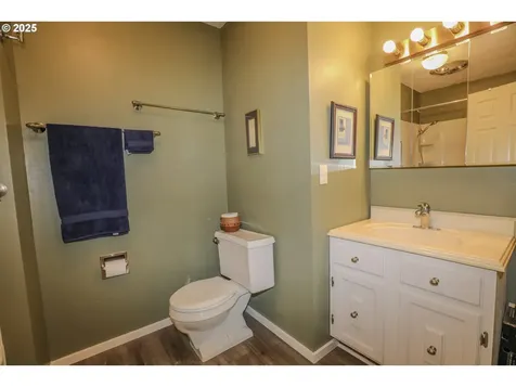 383 Little Valley Road Roseburg OR 97471
