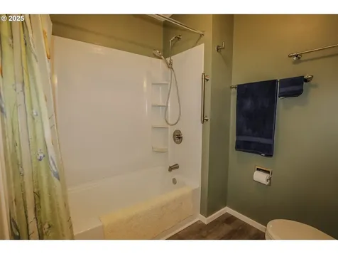 383 Little Valley Road Roseburg OR 97471