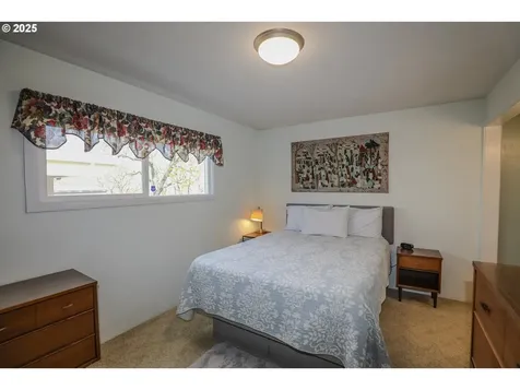 383 Little Valley Road Roseburg OR 97471
