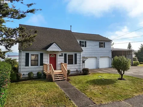 3168 Harrison Avenue Astoria OR 97103