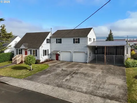 3168 Harrison Avenue Astoria OR 97103