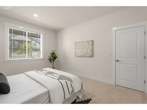 16648 SW Colorado Lane Portland OR 97224