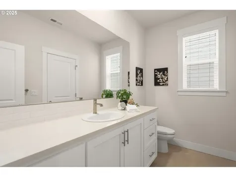 16648 SW Colorado Lane Portland OR 97224