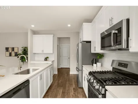 16648 SW Colorado Lane Portland OR 97224