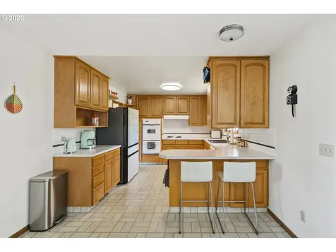 10818 SE Clay Street Portland OR 97216