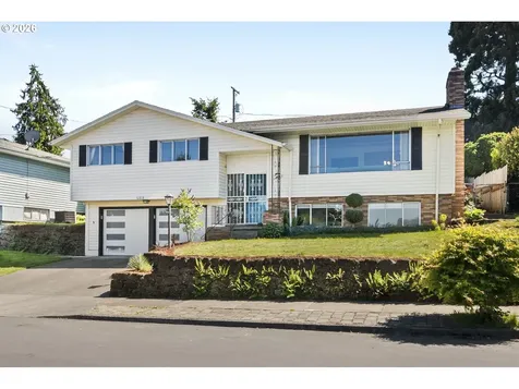 10818 SE Clay Street Portland OR 97216