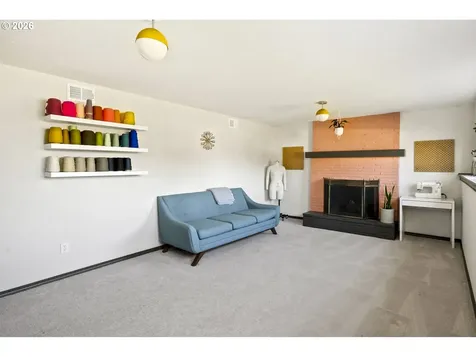 10818 SE Clay Street Portland OR 97216