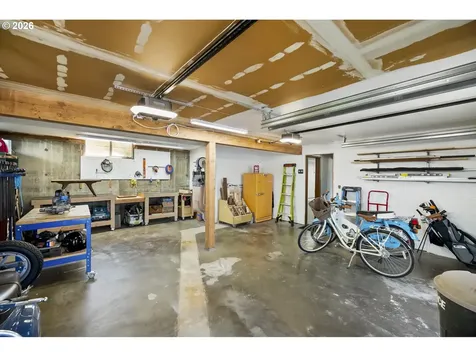 10818 SE Clay Street Portland OR 97216