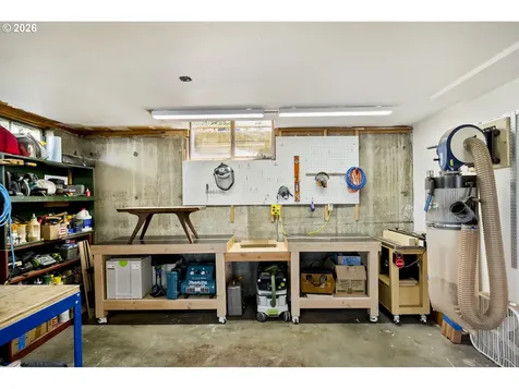 10818 SE Clay Street Portland OR 97216