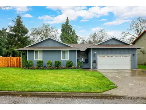 8844 Se Casablanca Court Clackamas OR 97015