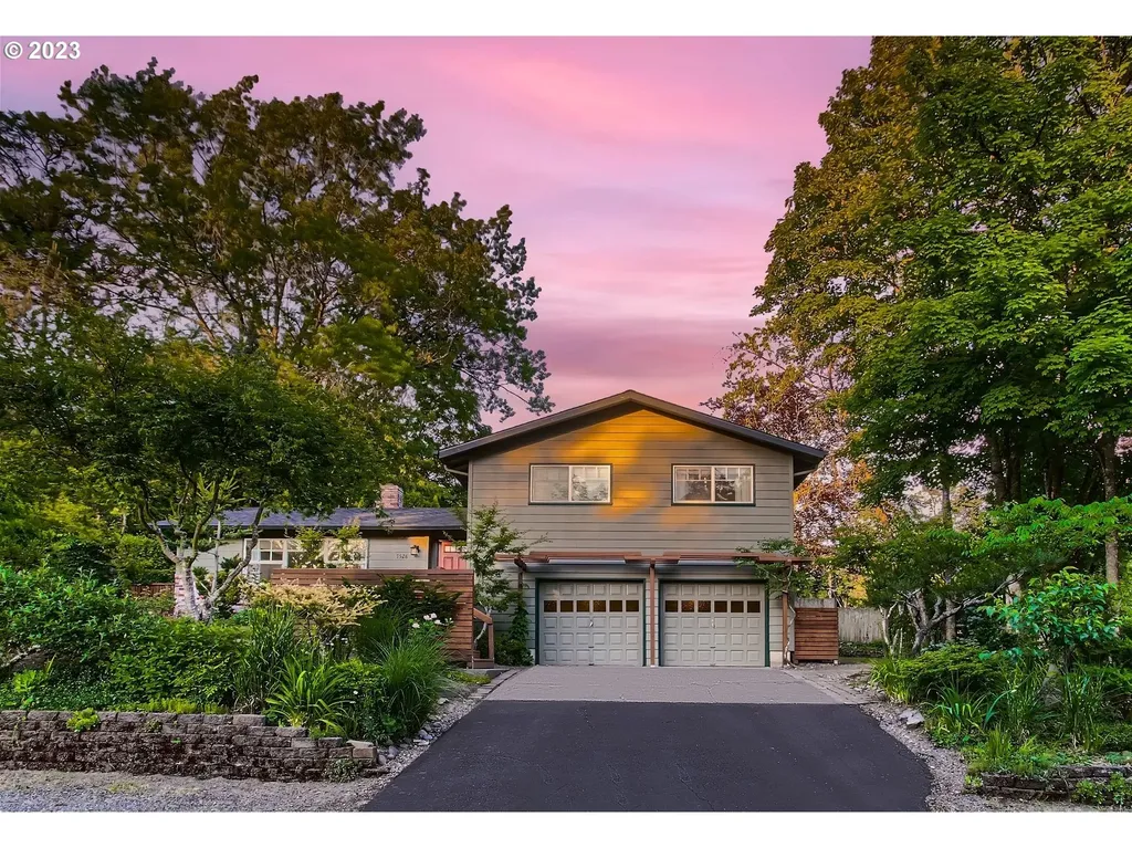 7528 Sw 54th Avenue Portland OR 97219