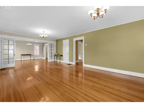 1149 Jerome Avenue Astoria OR 97103