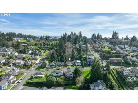1149 Jerome Avenue Astoria OR 97103