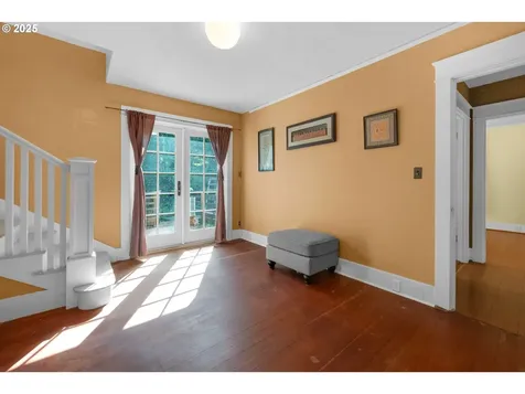 1149 Jerome Avenue Astoria OR 97103