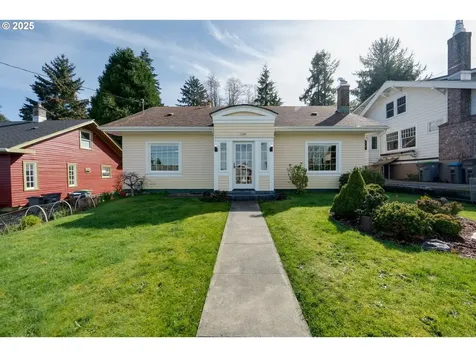 1149 Jerome Avenue Astoria OR 97103