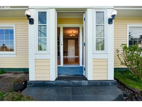 1149 Jerome Avenue Astoria OR 97103