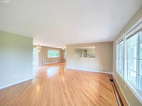 8571 Se 150th Avenue Happy Valley OR 97086