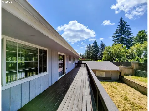 8571 Se 150th Avenue Happy Valley OR 97086