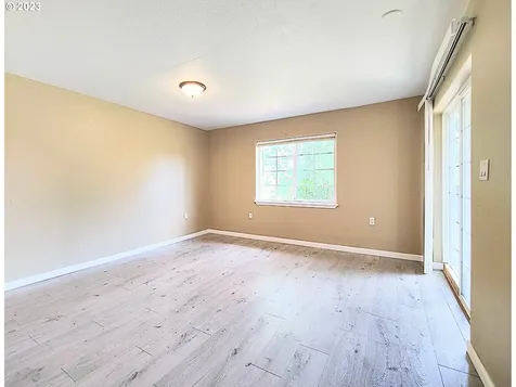 8571 Se 150th Avenue Happy Valley OR 97086