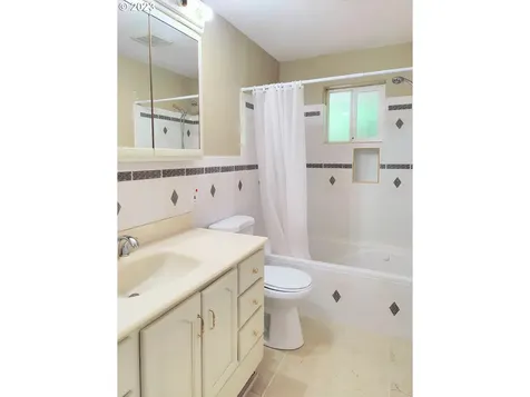 8571 Se 150th Avenue Happy Valley OR 97086