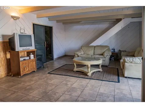4 E Port Marina Drive Hood River OR 97031