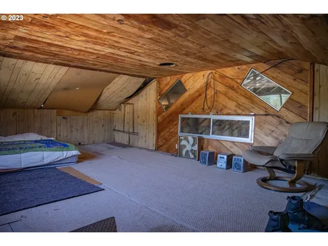 4 E Port Marina Drive Hood River OR 97031